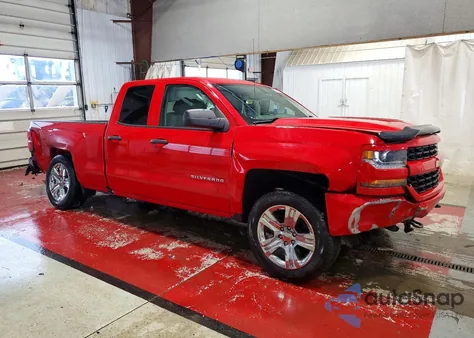 2016 Chevrolet Silverado K1500 Custom из США, поврежденный, VIN 1GCVKPEC2GZ305923